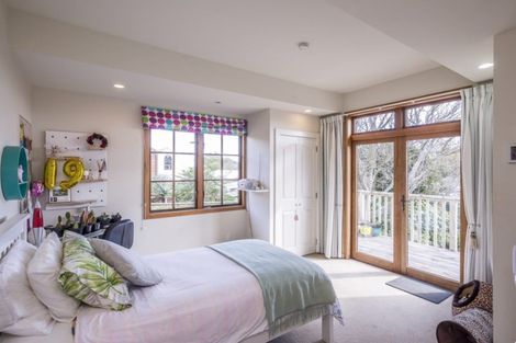 Photo of property in 14 Winara Avenue, Waikanae, 5036