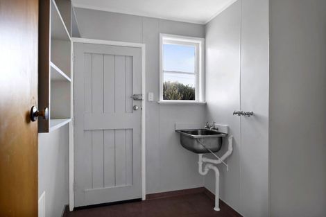 Photo of property in 7 Maranui Street, Welbourn, New Plymouth, 4310