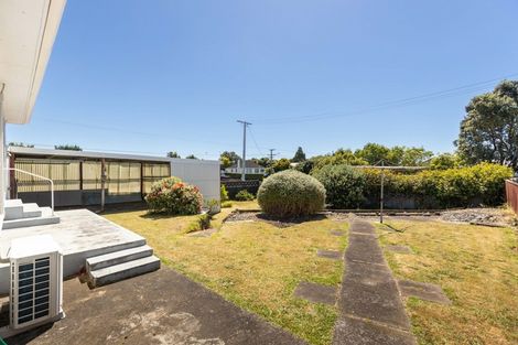 Photo of property in 14 Mcnaughton Street, Waitara, 4320