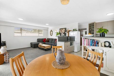 Photo of property in 10a Annandale Street, Lynmouth, New Plymouth, 4310