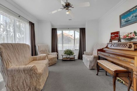 Photo of property in 1 Merlin Close, Huntington, Hamilton, 3210