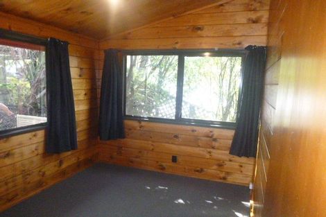 Photo of property in 6 Jacaranda Grove, Maungaraki, Lower Hutt, 5010