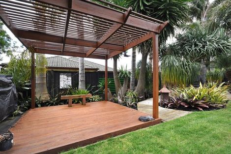 Photo of property in 43 Blackwood Drive, Wattle Downs, Auckland, 2103