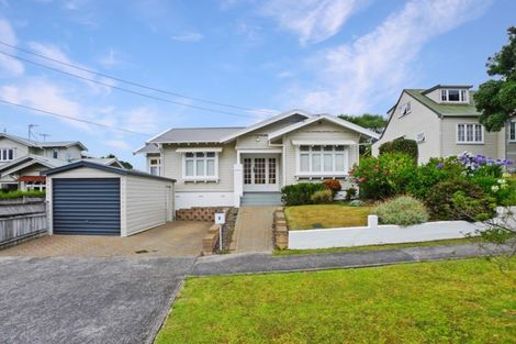 Photo of property in 6 Admiral Beatty Avenue, Mount Roskill, Auckland, 1041