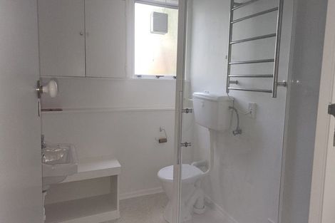 Photo of property in 3b Ridd Crescent, Karori, Wellington, 6012