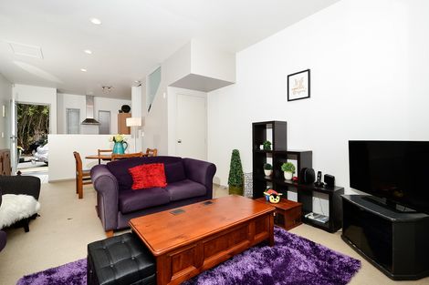 Photo of property in 21 Albionvale Road, Glen Eden, Auckland, 0602