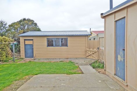 Photo of property in 21 Lynn Street, Oamaru North, Oamaru, 9400