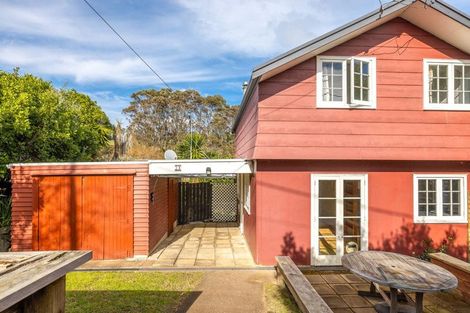 Photo of property in 13 Totara Road, Onetangi, Waiheke Island, 1081