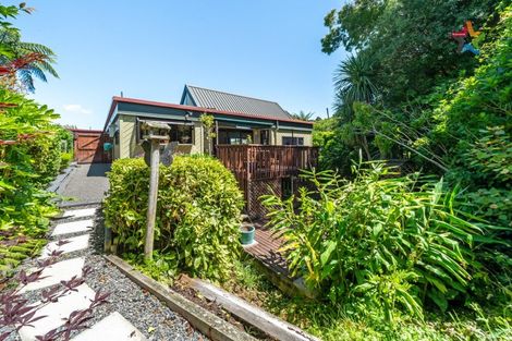 Photo of property in 25b City View Grove, Harbour View, Lower Hutt, 5010