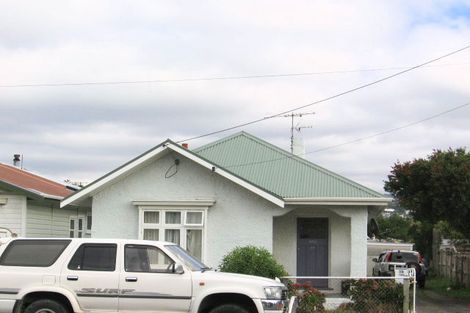 Photo of property in 19 Aparima Avenue, Miramar, Wellington, 6022