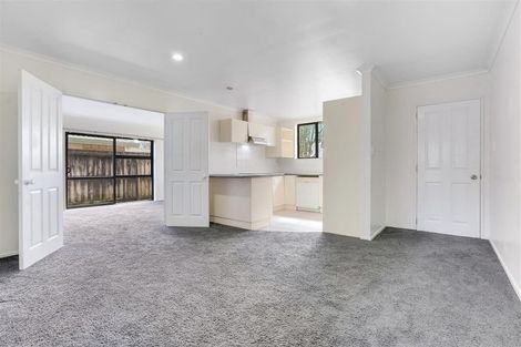 Photo of property in 5 Les Marston Place, Pukekohe, 2120