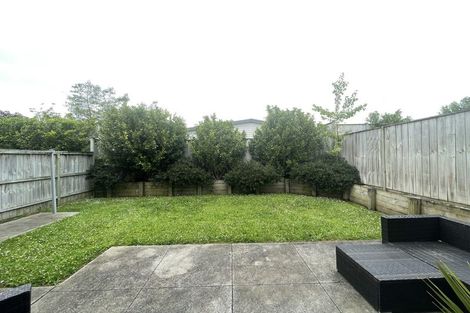 Photo of property in 9 Costa Viva Crescent, Karaka, Papakura, 2113