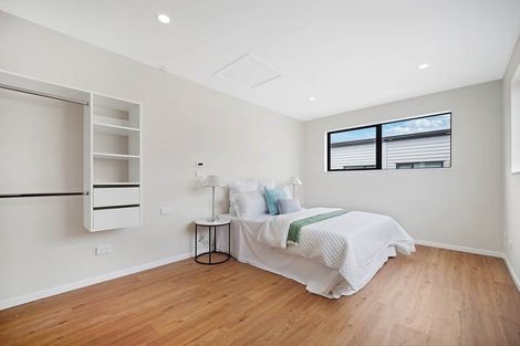 Photo of property in 105b Grove Road, Papakura, 2110