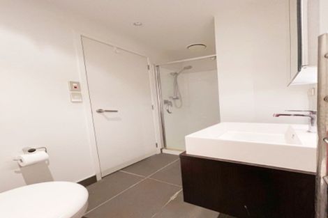 Photo of property in Queen's Residences, 1611/8 Airedale Street, Auckland Central, Auckland, 1010