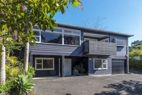 Photo of property in 9 Berne Place, Birkenhead, Auckland, 0626