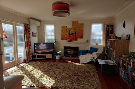 Photo of property in 57 Tiroroa Avenue, Te Atatu South, Auckland, 0610