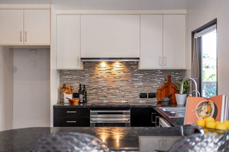 Photo of property in 11 Tamahine Street, Maupuia, Wellington, 6022