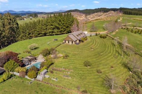 Photo of property in 235 Supplejack Valley Road, Upper Moutere, 7173