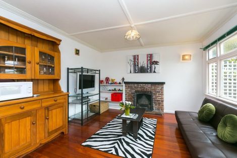 Photo of property in 3 Dorset Avenue, Westown, New Plymouth, 4310