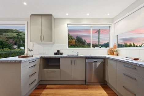 Photo of property in 23 Walkers Road, Lyttelton, 8082