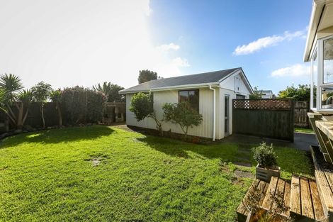 Photo of property in 5 Barclay Street, Ferndale, New Plymouth, 4310