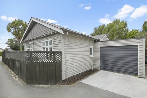 Photo of property in 1/19 Hills Road, Edgeware, Christchurch, 8013