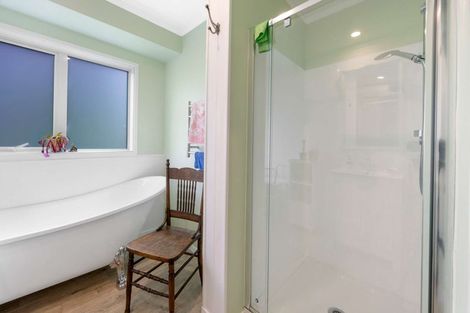 Photo of property in 1 Ataahua Place, Featherston, 5710