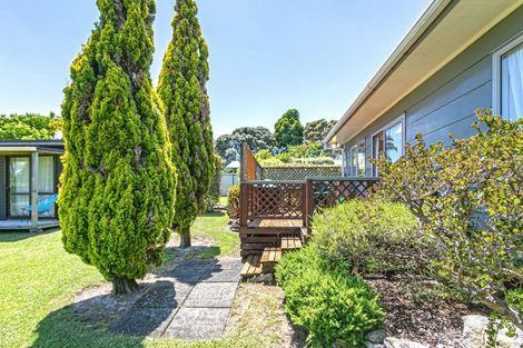 Photo of property in 19a Whiritoa Beach Road, Whiritoa, Whangamata, 3691