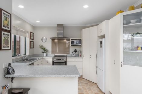 Photo of property in 42 Highfields Drive, Katikati, 3129