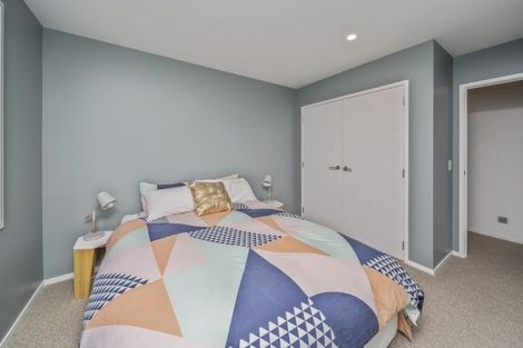 Photo of property in 2 Piper Way, Glen Avon, New Plymouth, 4312