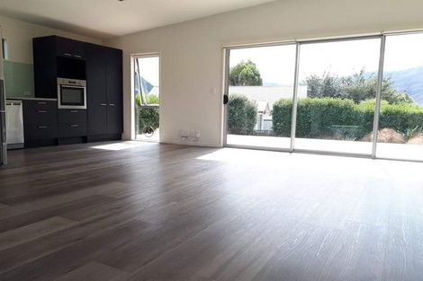 Photo of property in 141 Kent Street, Kingston, Athol, 9793