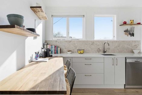 Photo of property in 167 Williams Street, Cambridge, 3434
