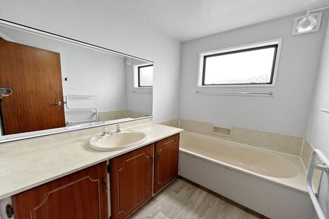 Photo of property in 40 Sayers Crescent, Ilam, Christchurch, 8041