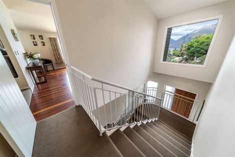 Photo of property in 69a Hensman Road, Queenstown, 9300