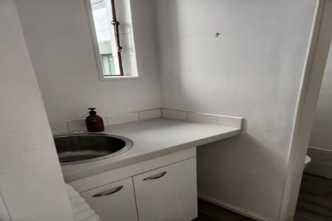 Photo of property in 12/12 Shrewsbury Street, Merivale, Christchurch, 8014