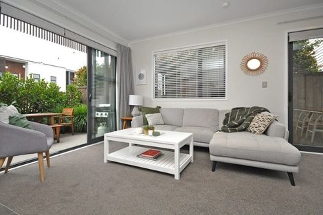 Photo of property in 31 Onekiritea Road, Hobsonville, Auckland, 0616