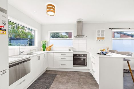 Photo of property in 135 Mahurangi East Road, Snells Beach, 0920