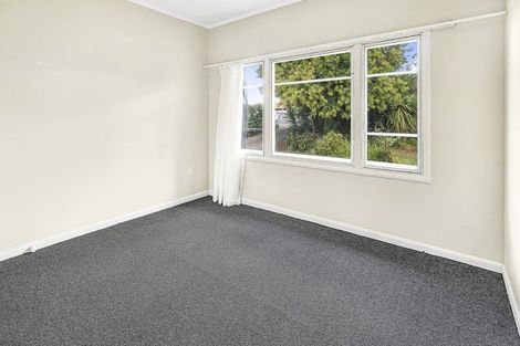 Photo of property in 233 Cambridge Road, Hillcrest, Hamilton, 3216