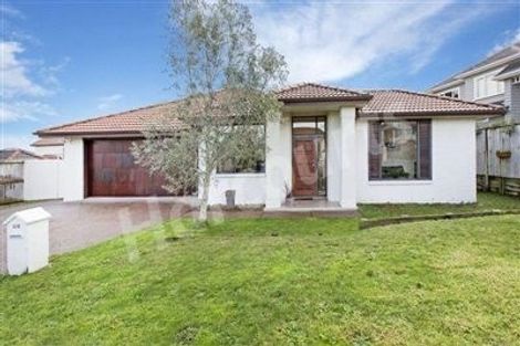 Photo of property in 115 Cyril French Drive, Flat Bush, Auckland, 2016