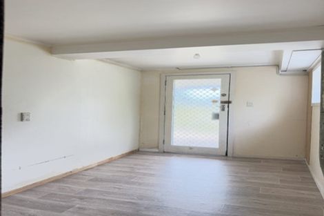 Photo of property in 7 Hilling Street, Titirangi, Auckland, 0604