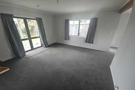 Photo of property in 35 Oxford Street, Fairfield, Hamilton, 3214
