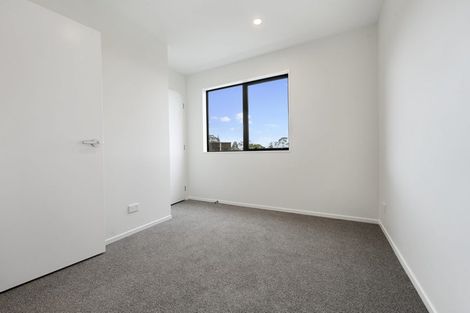 Photo of property in 53 Jabuka Street, Glen Eden, Auckland, 0602