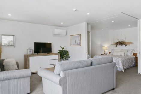 Photo of property in 7/2 Lowell Place, Waipahihi, Taupo, 3330