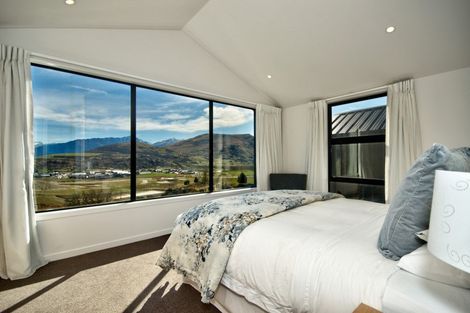 Photo of property in 23 Double Cone Road, Jacks Point, Queenstown, 9371