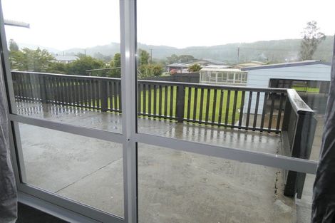 Photo of property in 69 Omapere Street, Dobson, Greymouth, 7805