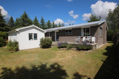 Photo of property in 2 Park Lane, Omarama, 9412