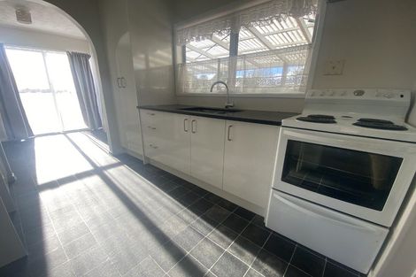 Photo of property in 58 Riverpark Crescent, Henderson, Auckland, 0610