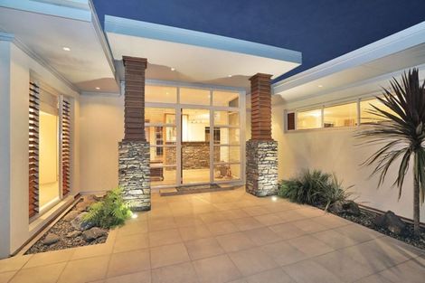 Photo of property in 76 Saint Andrews Terrace, St Andrews, Hamilton, 3200