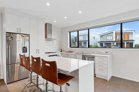 Photo of property in 13 Weri Road, Karaka, Papakura, 2113
