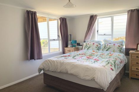 Photo of property in 40 Rhine Street, Island Bay, Wellington, 6023